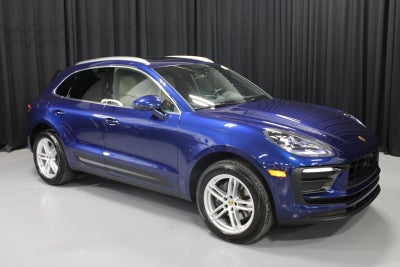 2025 Porsche Macan Base