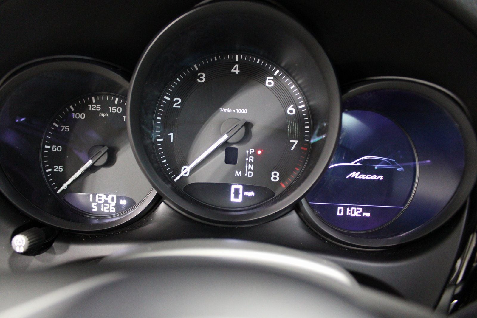 2025 Porsche Macan Base