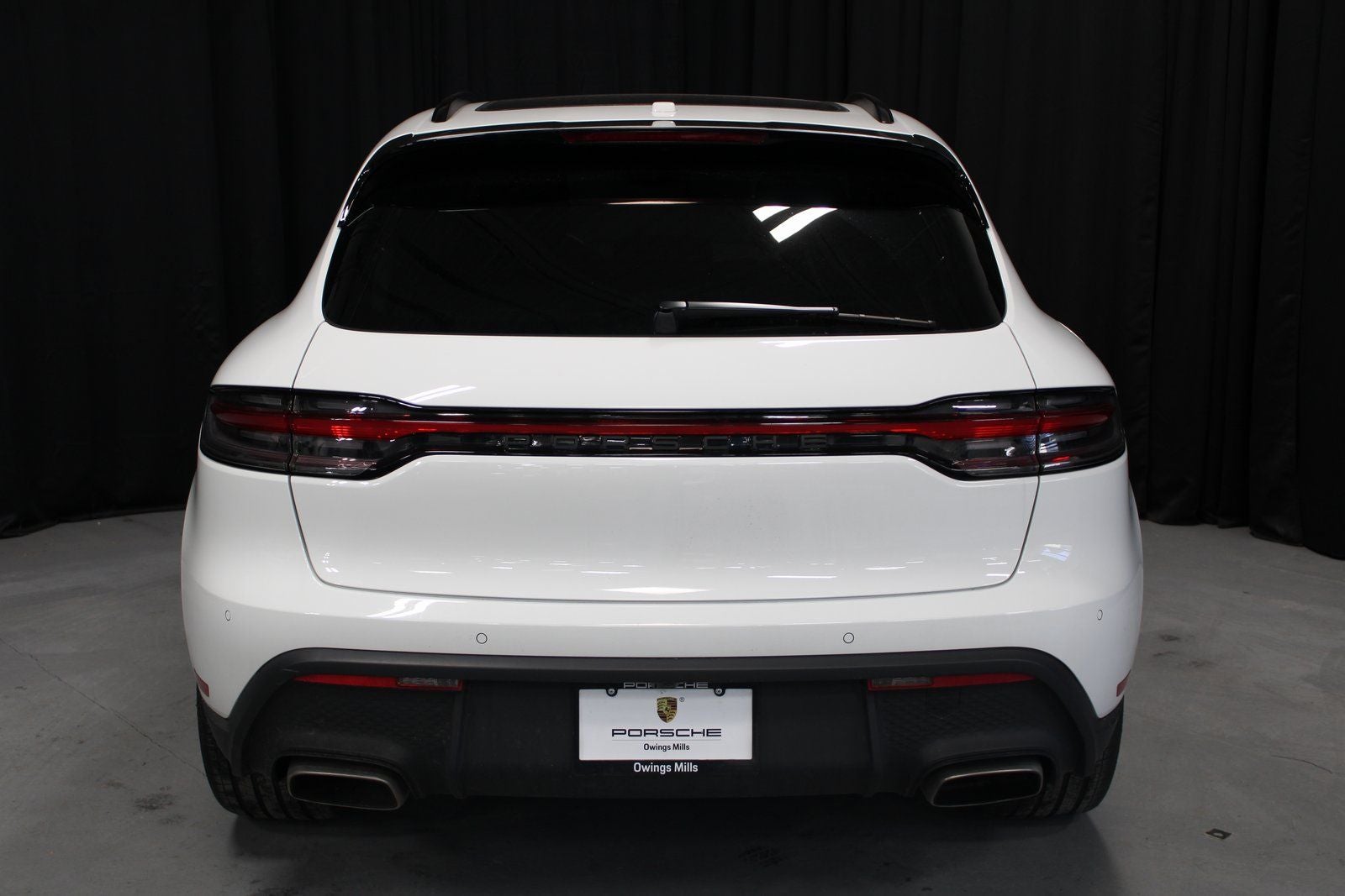 2025 Porsche Macan Base