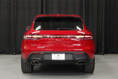 2026 Porsche Macan Base