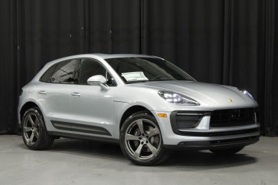 2026 Porsche Macan Macan