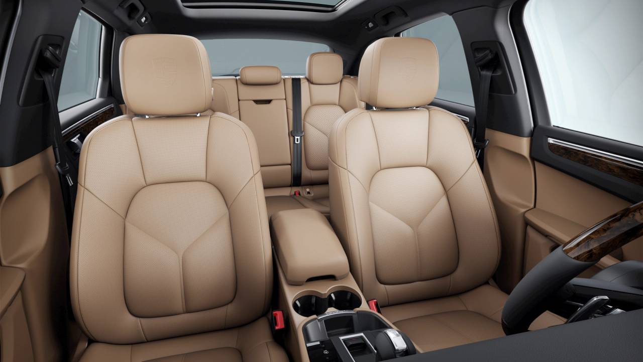 2026 Porsche Macan Base