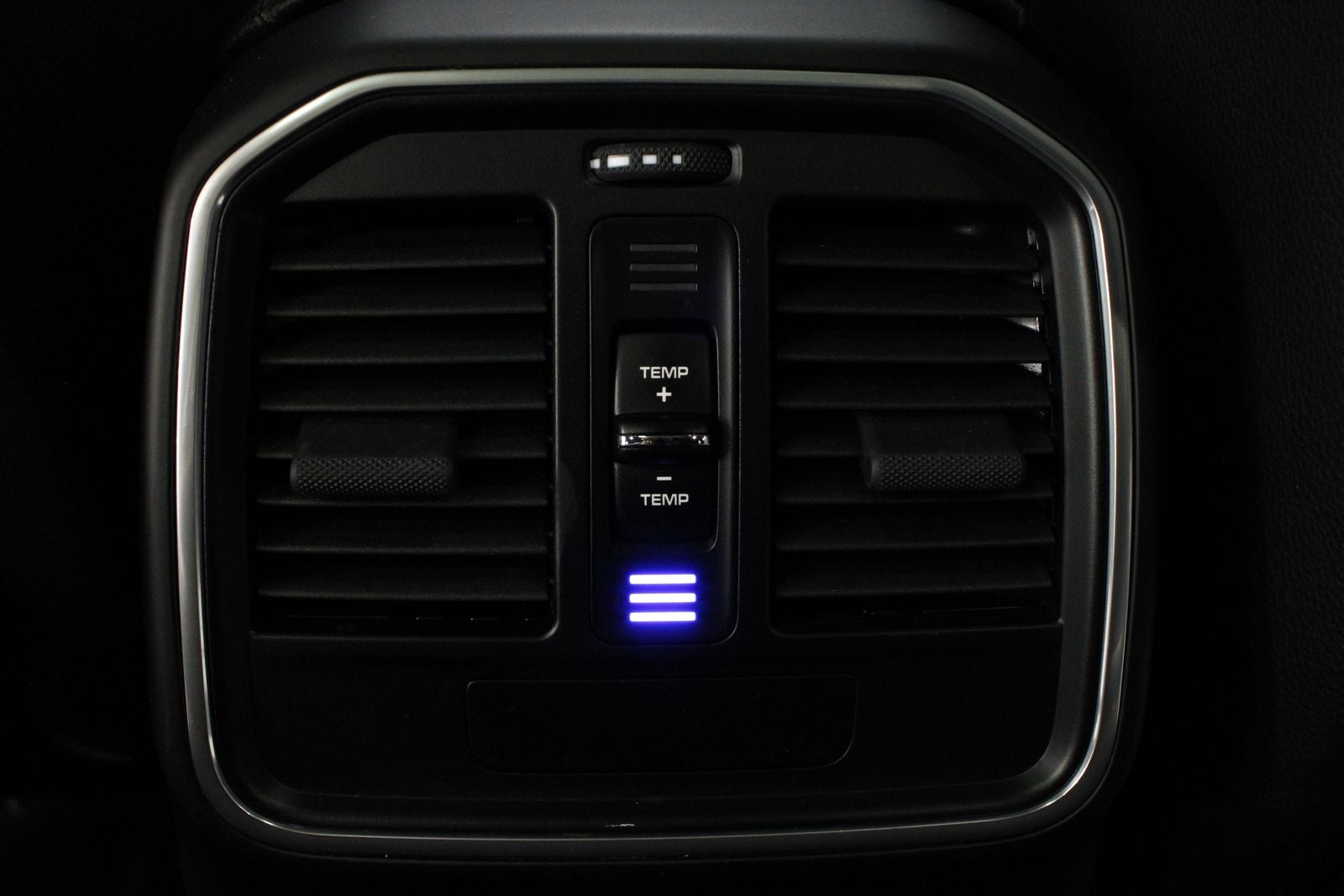 2021 Porsche Macan Macan