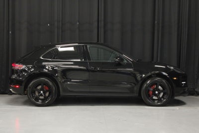 2021 Porsche Macan Macan