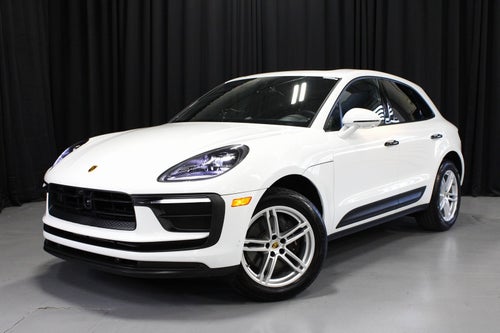 2025 Porsche Macan Base