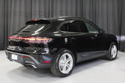 2026 Porsche Macan Base