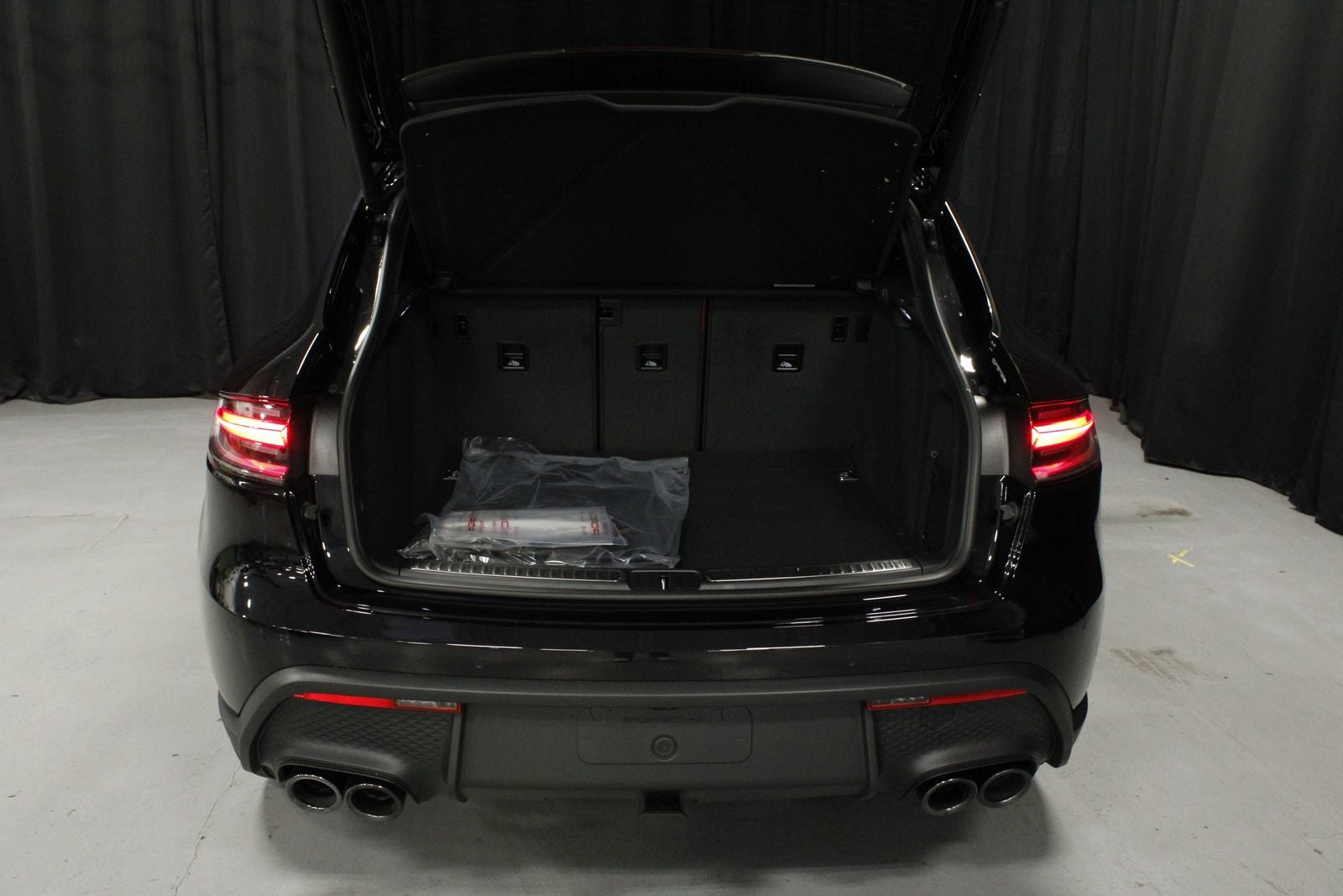 2026 Porsche Macan T