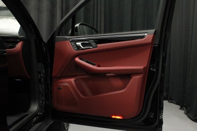 2026 Porsche Macan T