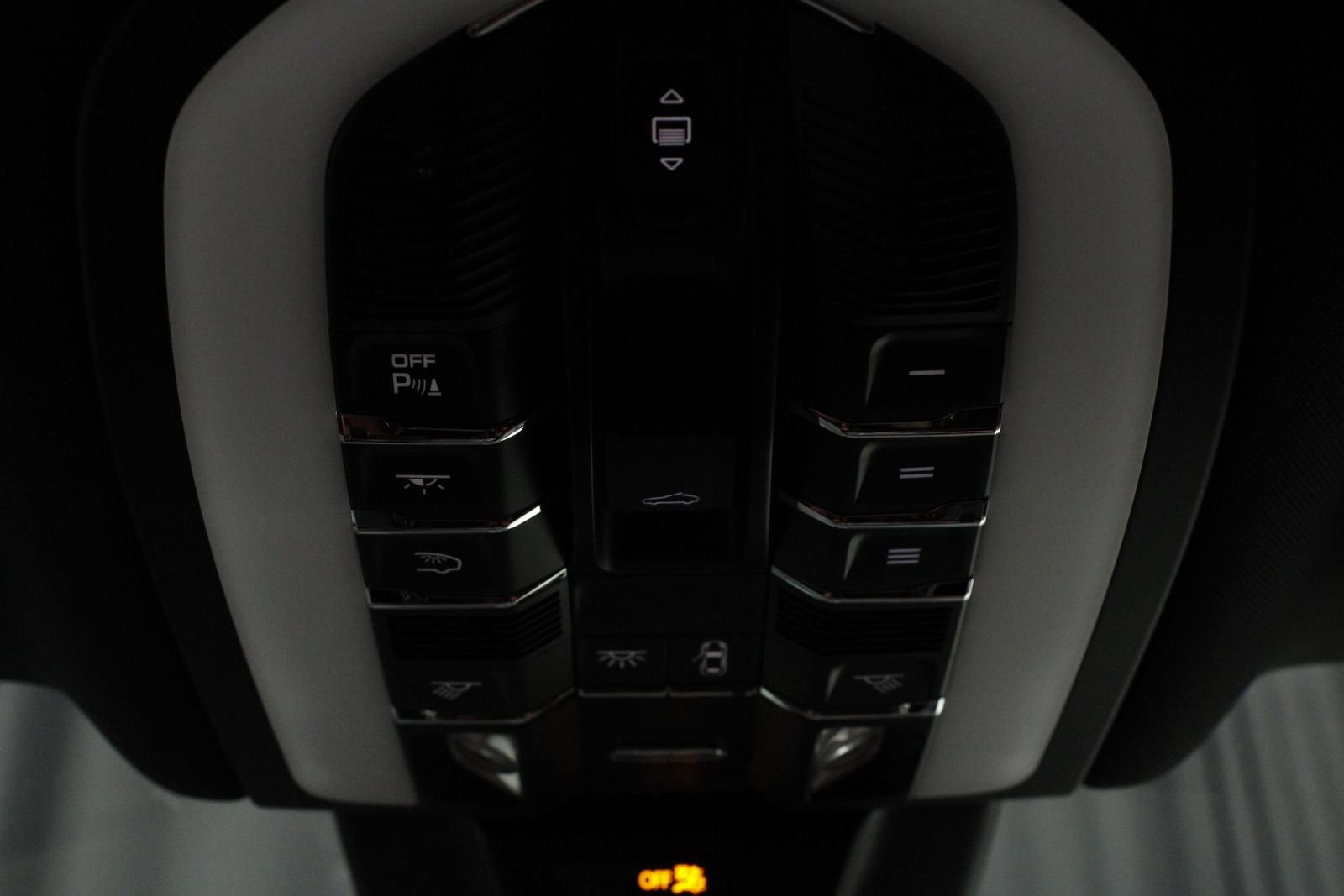 2026 Porsche Macan T