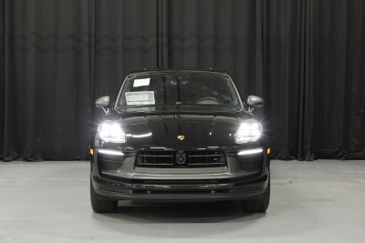 2026 Porsche Macan T