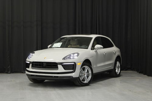2026 Porsche Macan Base