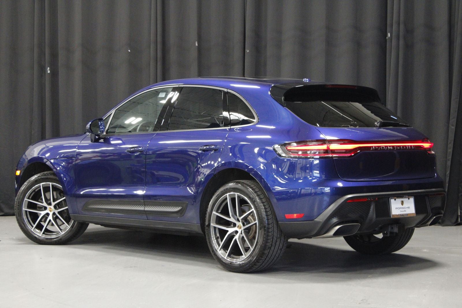 2026 Porsche Macan Macan