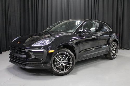 2026 Porsche Macan Base