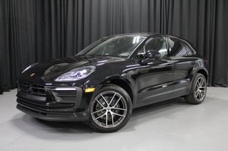 2026 Porsche Macan Base