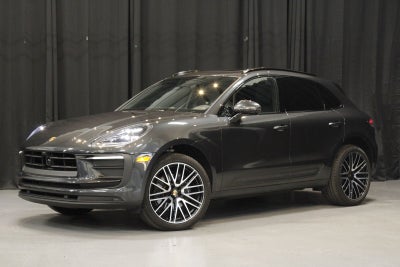 2026 Porsche Macan Macan