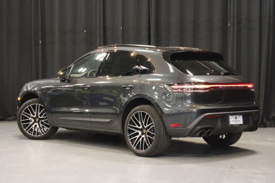 2026 Porsche Macan Macan