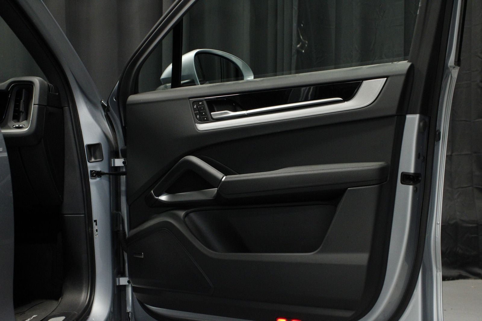 2025 Porsche Cayenne Cayenne