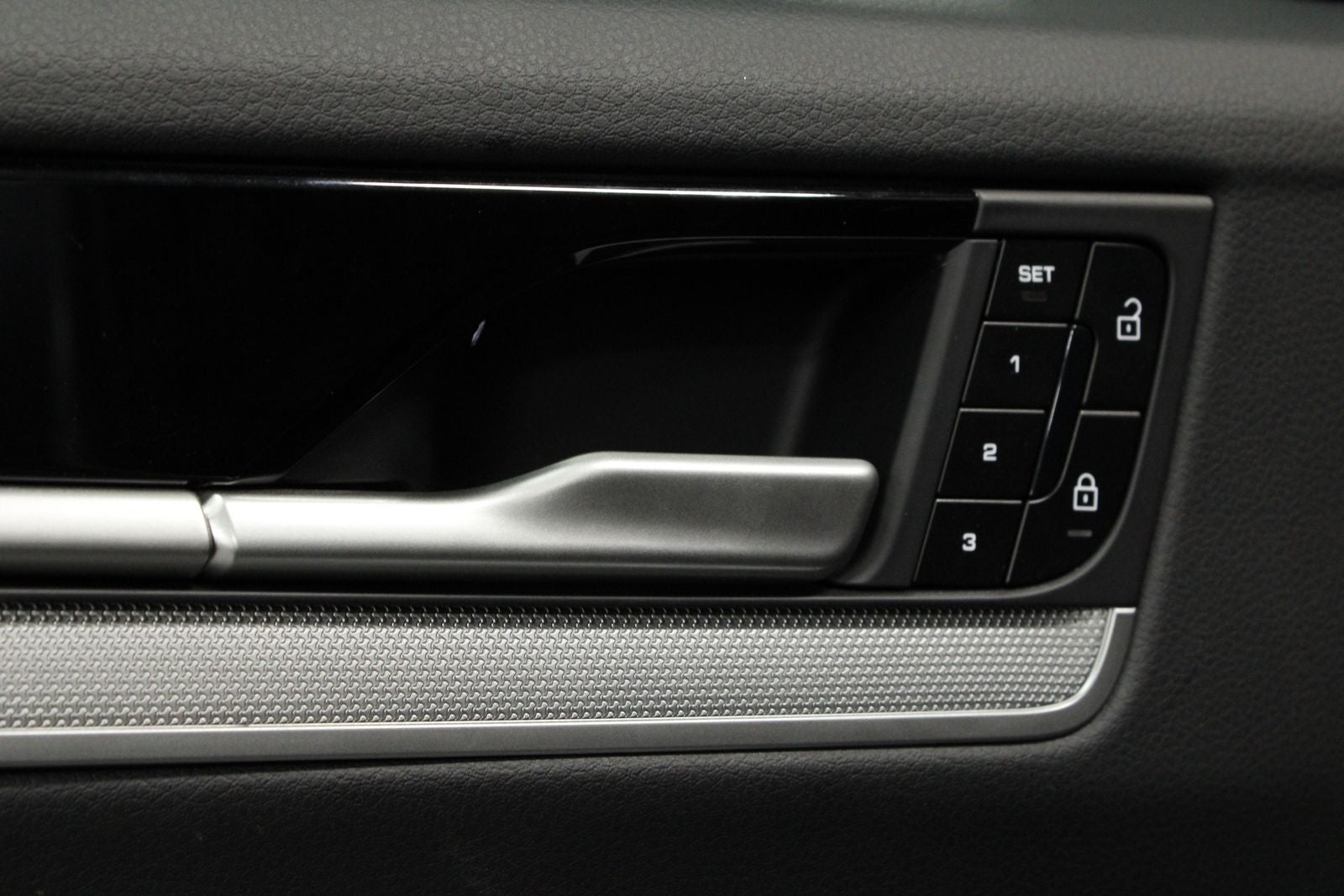 2025 Porsche Cayenne Cayenne