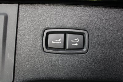 2025 Porsche Cayenne Base