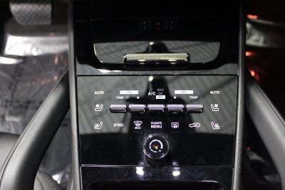 2025 Porsche Cayenne Base