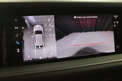 2025 Porsche Cayenne Base