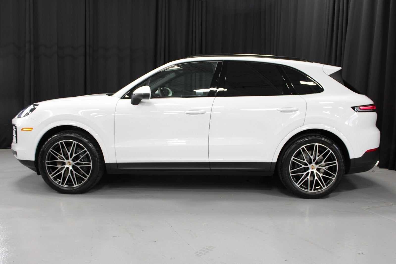 2026 Porsche Cayenne Base