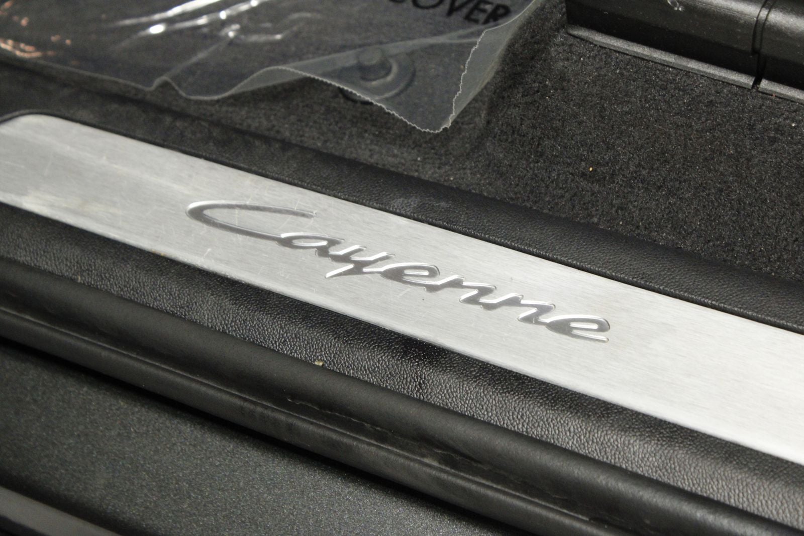 2025 Porsche Cayenne Base