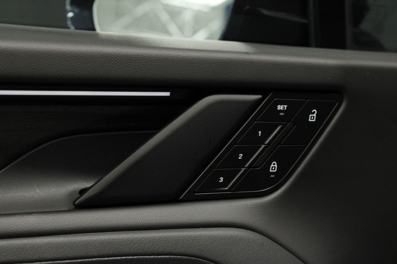 2026 Porsche Cayenne Cayenne Electric