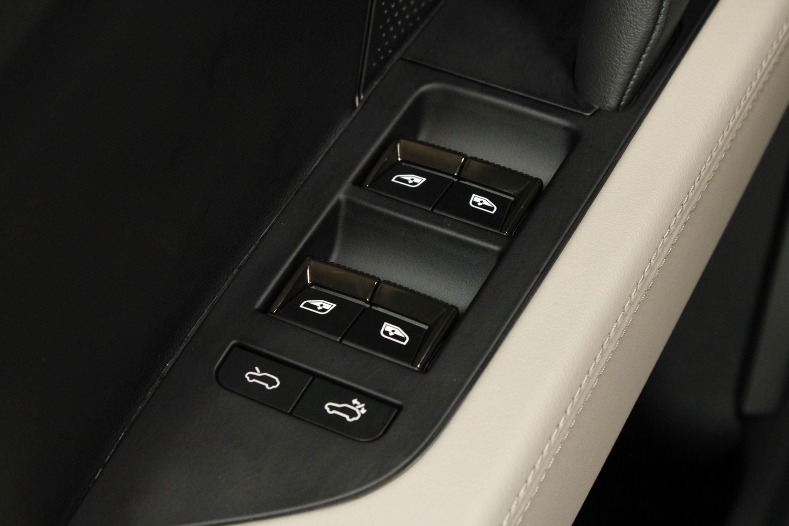 2026 Porsche Cayenne Cayenne Electric