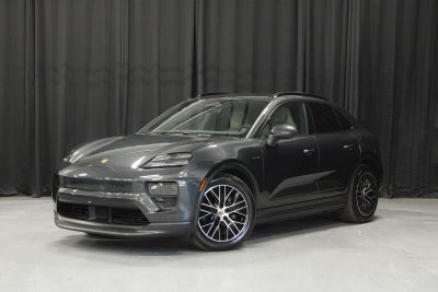 2025 Porsche Macan 4 Electric