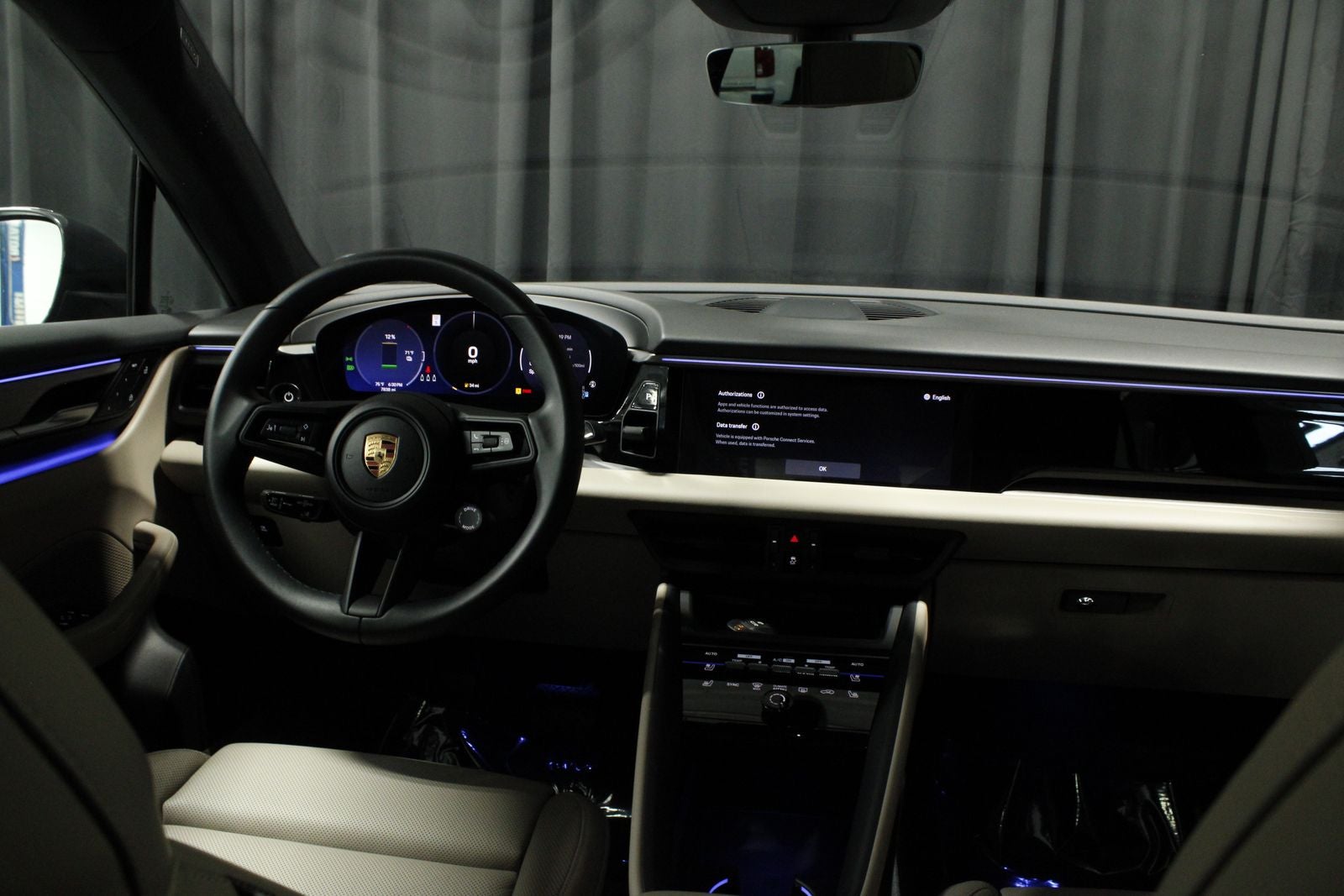 2025 Porsche Macan 4 Electric