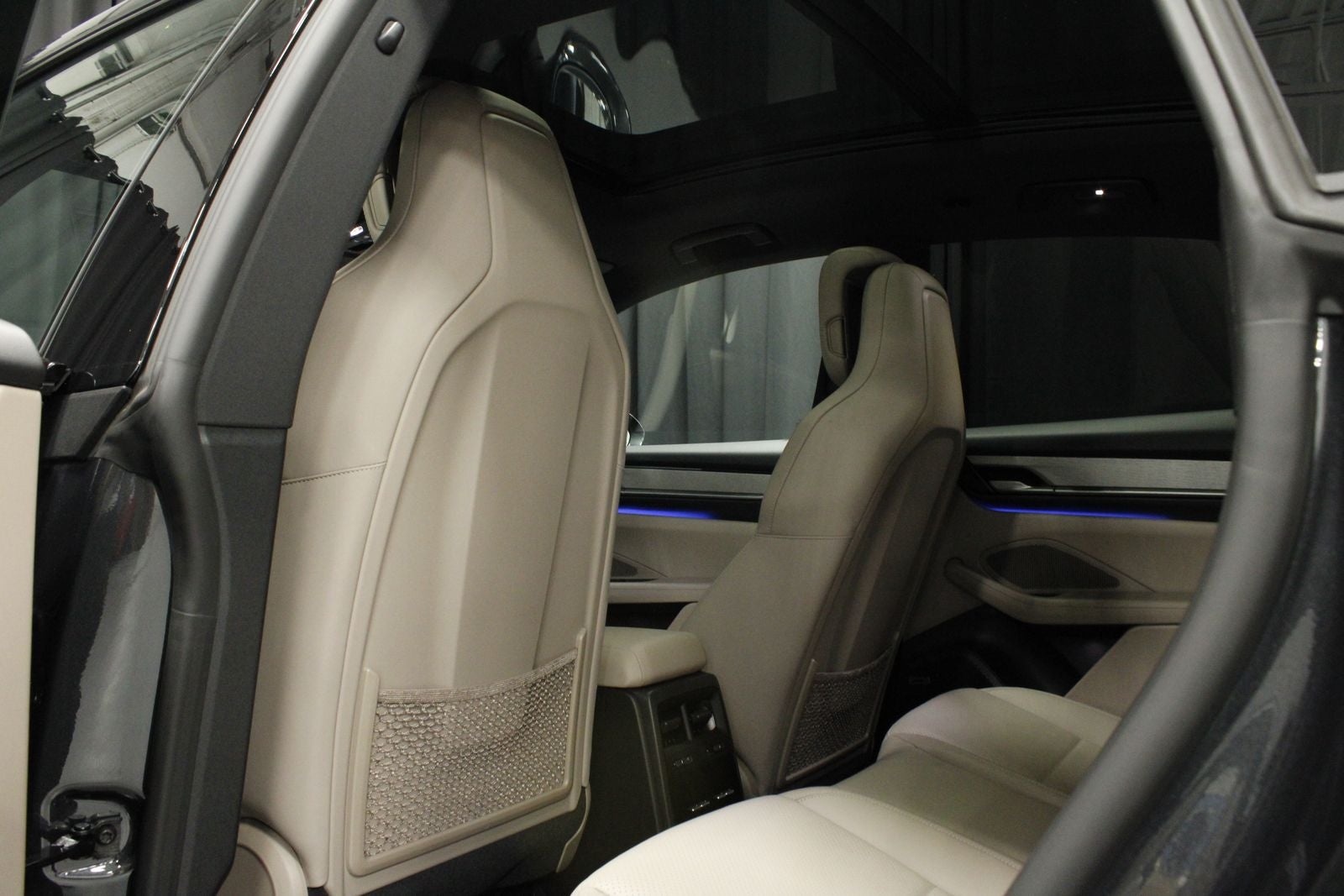 2025 Porsche Macan 4 Electric