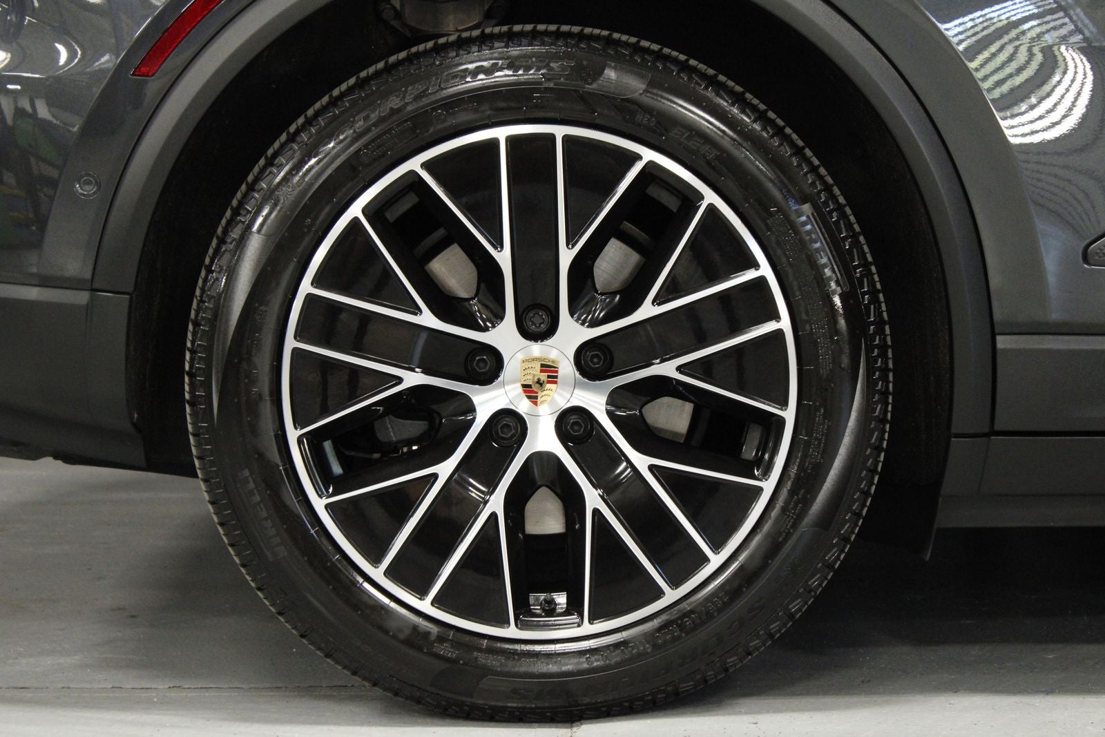 2025 Porsche Macan 4 Electric