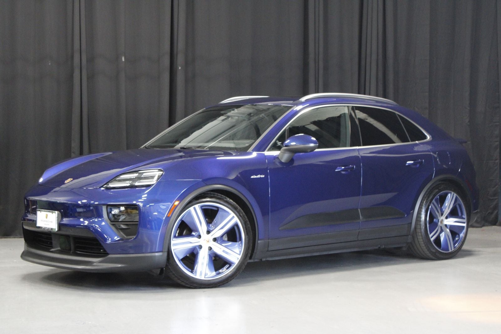 2024 Porsche Macan Macan 4 Electric