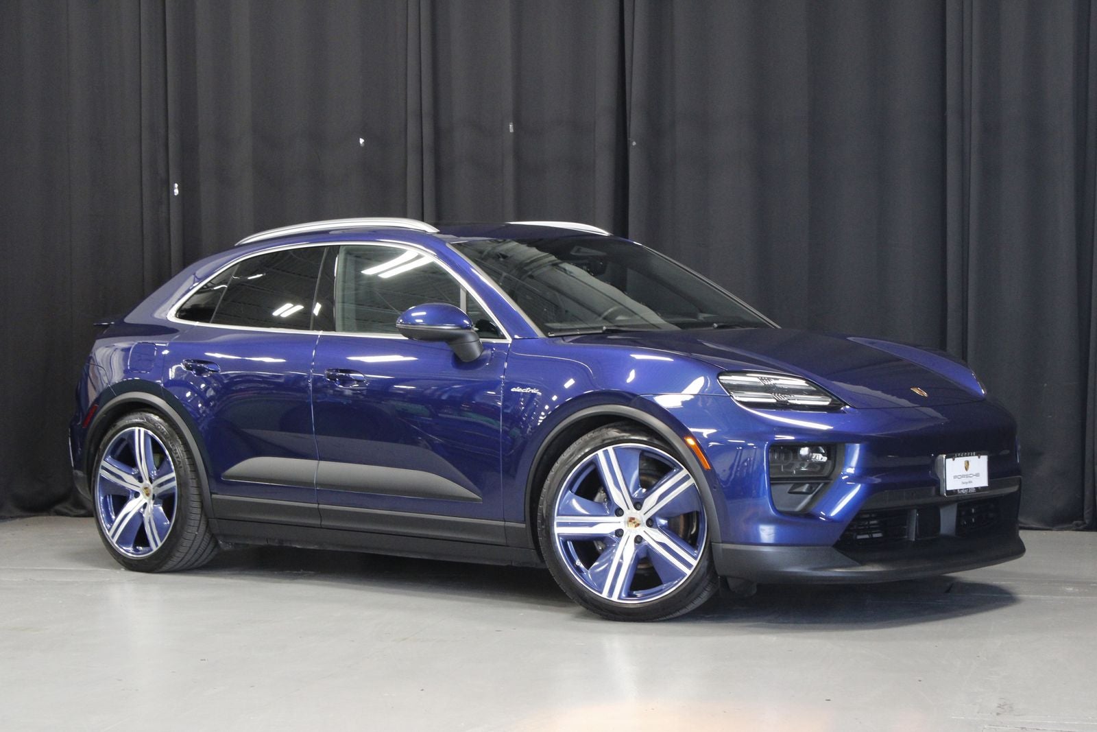 2024 Porsche Macan Macan 4 Electric