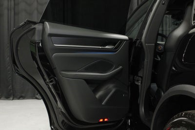 2026 Porsche Macan 4 Electric
