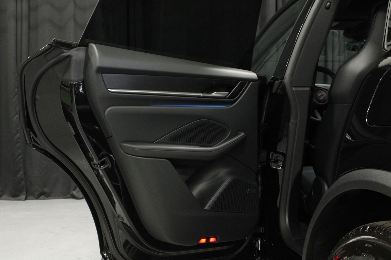 2026 Porsche Macan 4 Electric