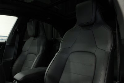 2026 Porsche Macan 4 Electric