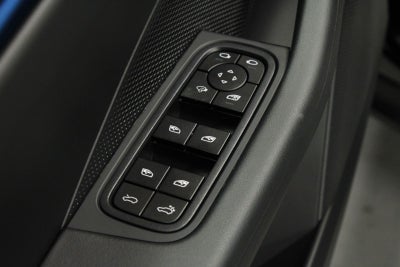 2026 Porsche Macan 4 Electric