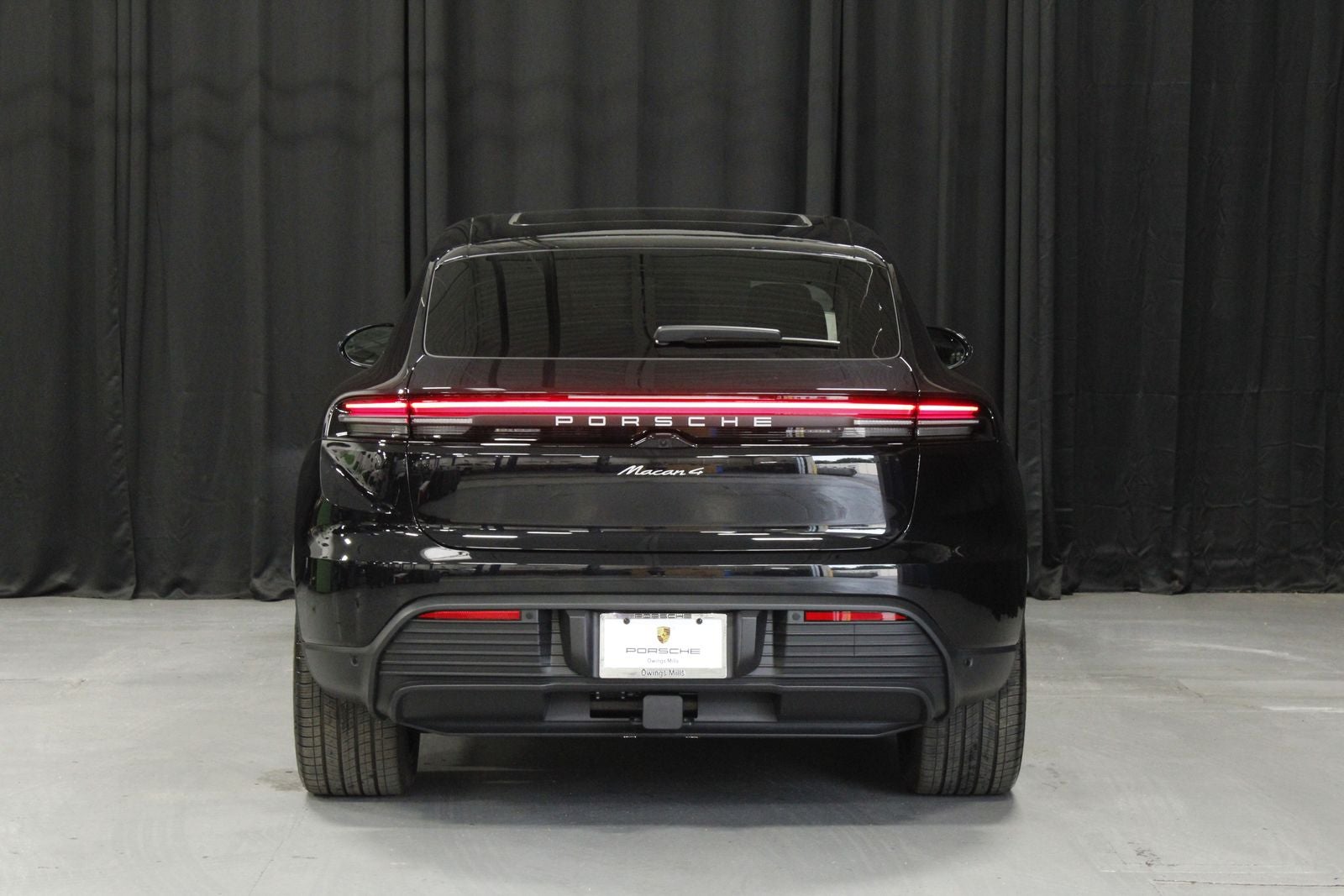 2026 Porsche Macan 4 Electric