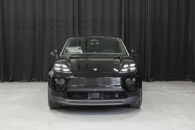 2026 Porsche Macan 4 Electric