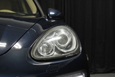 2011 Porsche Cayenne Cayenne S Tiptronic S