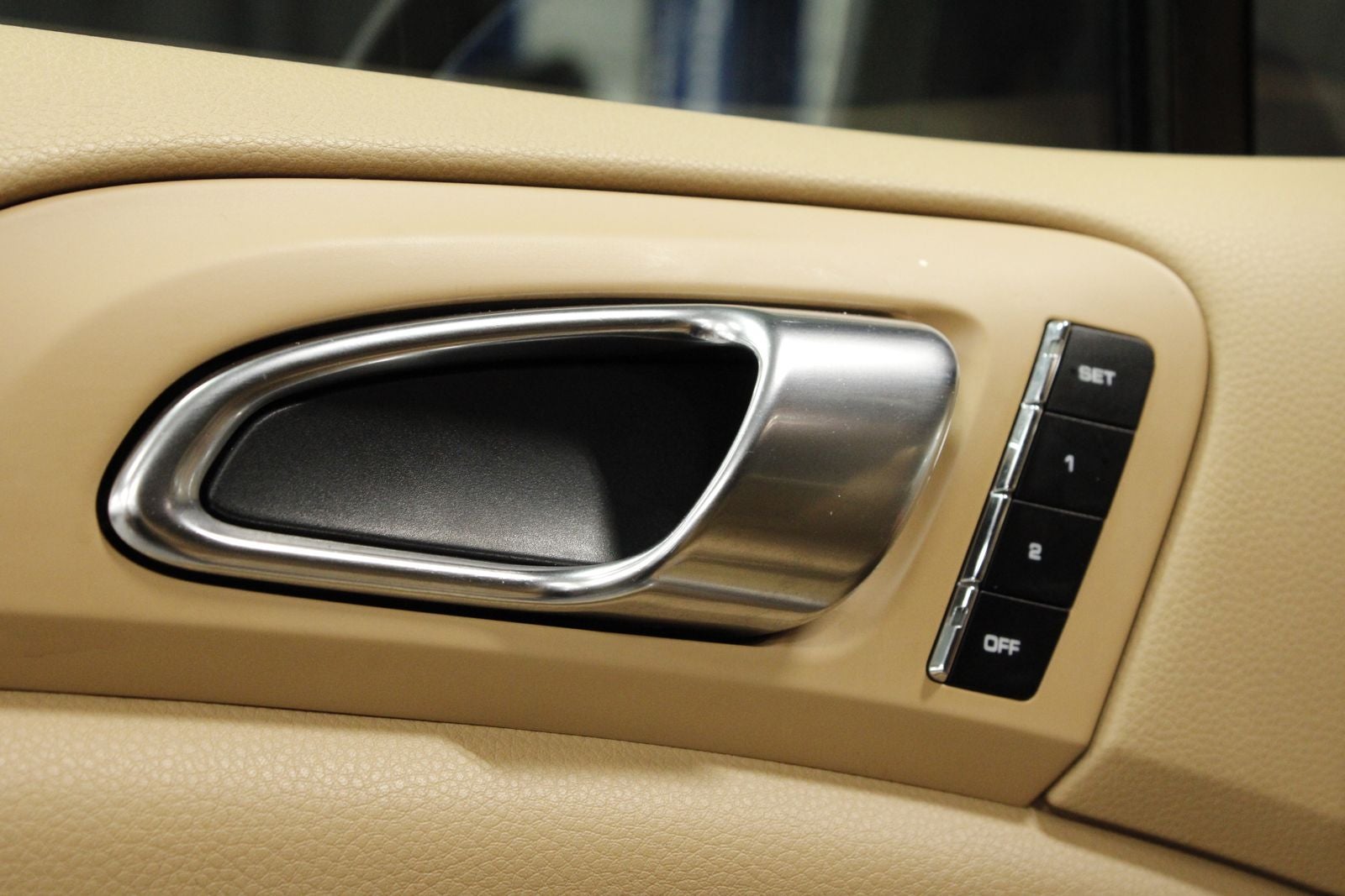 2011 Porsche Cayenne Cayenne S Tiptronic S