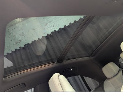 2025 Porsche Macan Electric 4S