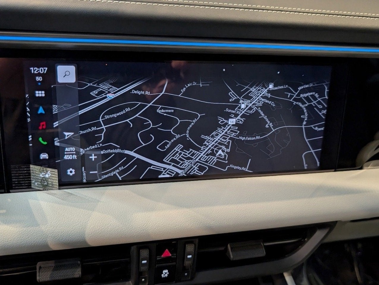 2025 Porsche Macan Electric 4S