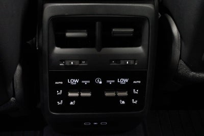 2025 Porsche Macan Macan Turbo Electric