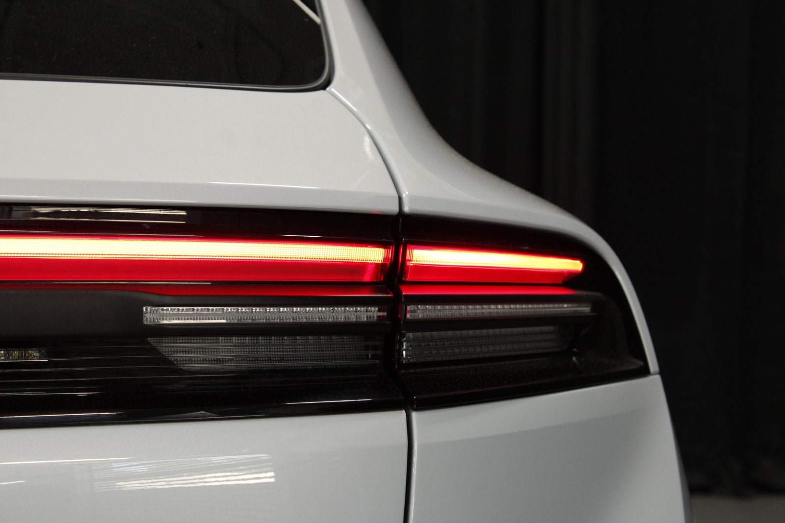 2025 Porsche Macan Electric