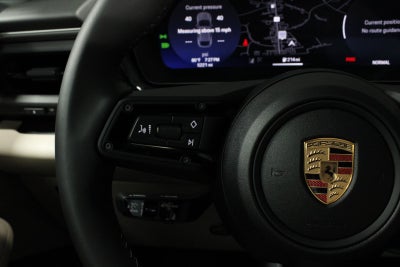 2025 Porsche Macan Electric