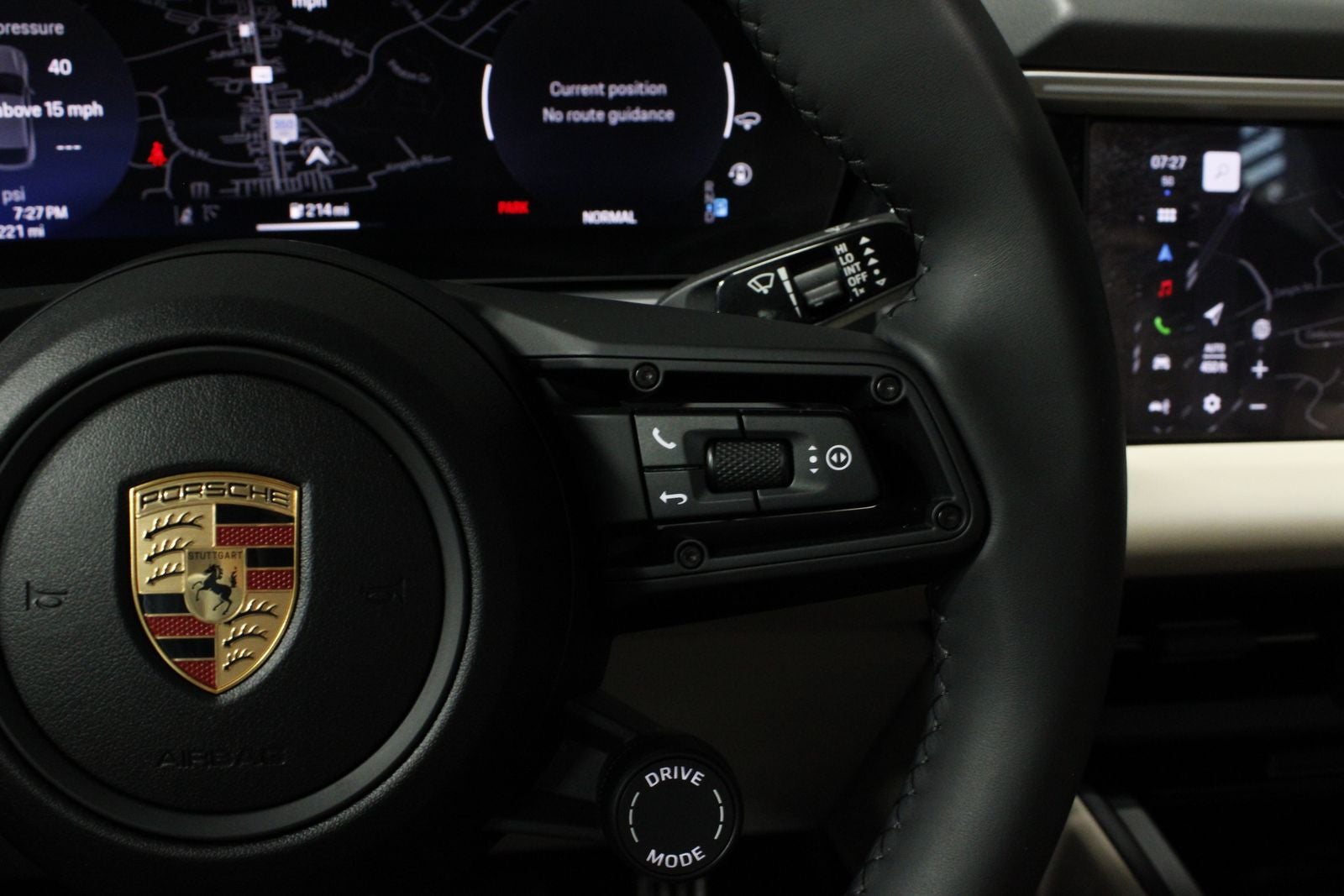 2025 Porsche Macan Electric