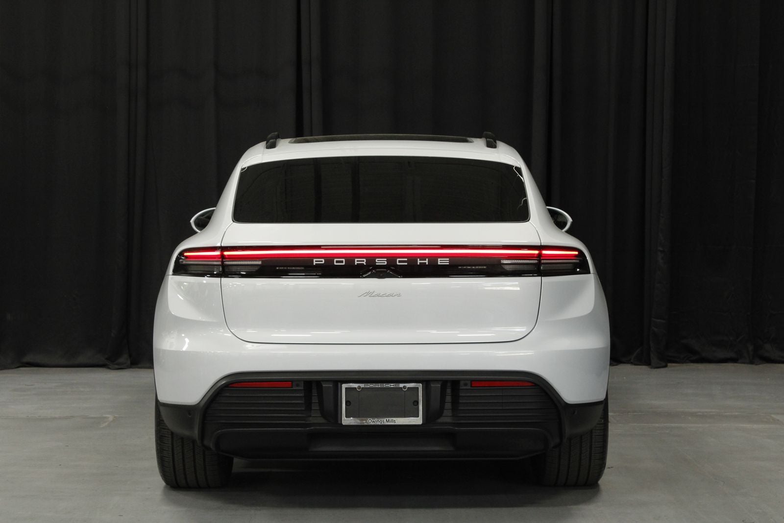 2025 Porsche Macan Electric